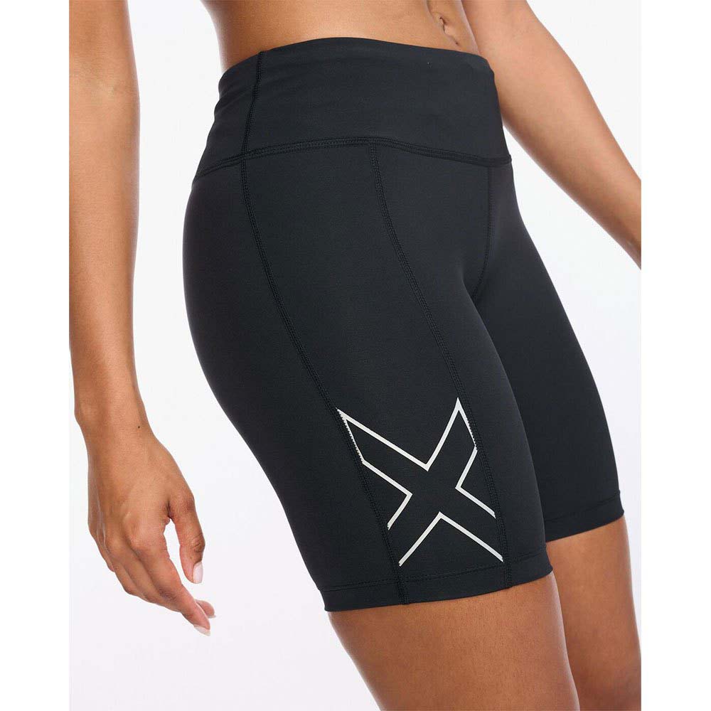 2XU Aero Mid Rise Compression 6 Inch Short Womens