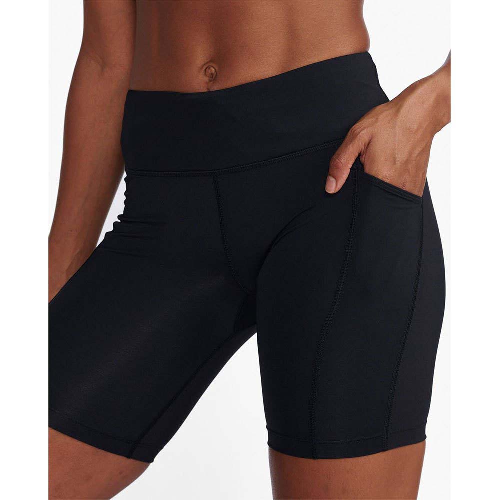 2XU Aero Mid Rise Compression 6 Inch Short Womens