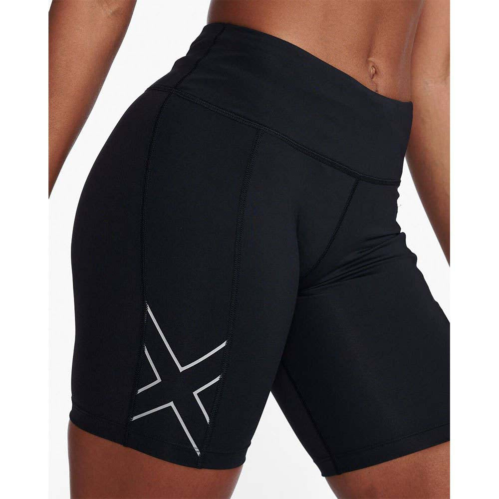 2XU Aero Mid Rise Compression 6 Inch Short Womens